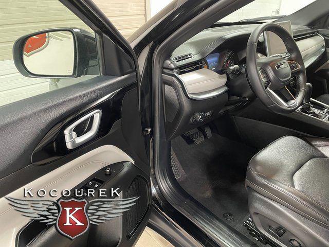 used 2024 Jeep Compass car, priced at $25,612