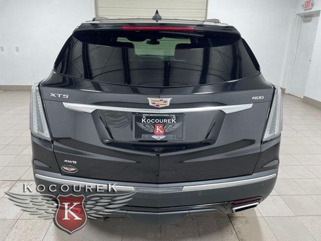 used 2022 Cadillac XT5 car, priced at $31,968