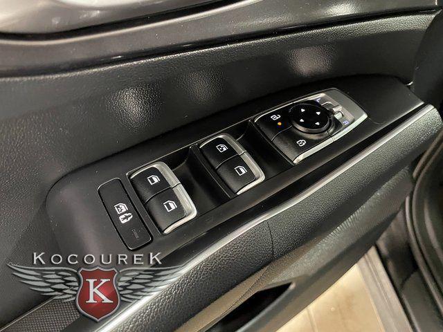 used 2024 Kia Sorento car, priced at $26,648