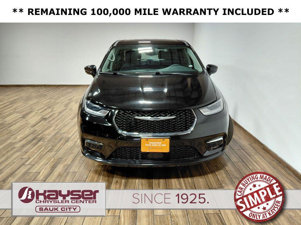 used 2024 Chrysler Pacifica car, priced at $27,431