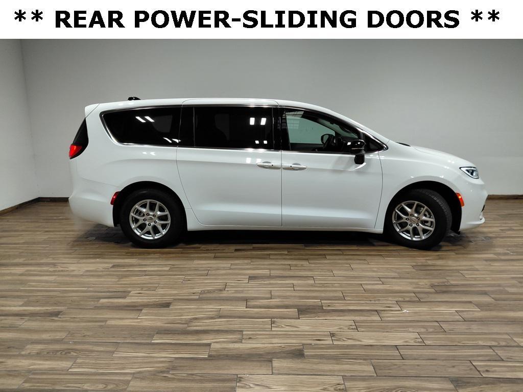 used 2024 Chrysler Pacifica car, priced at $27,500