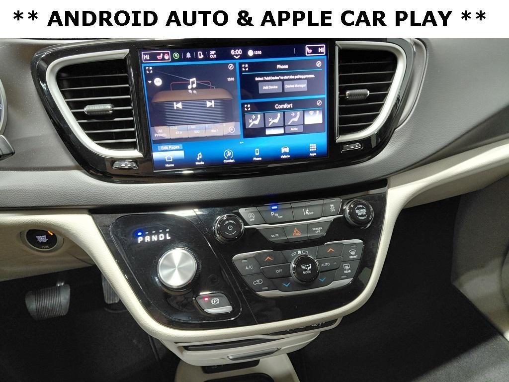 used 2024 Chrysler Pacifica car, priced at $27,500