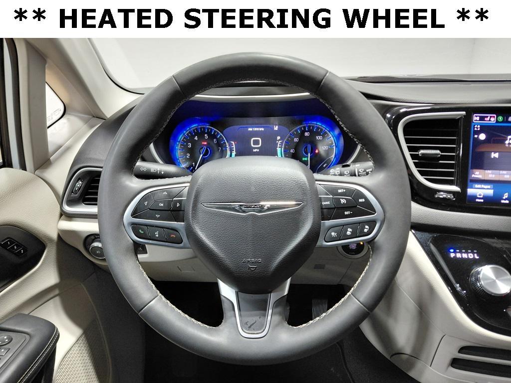 used 2024 Chrysler Pacifica car, priced at $27,500