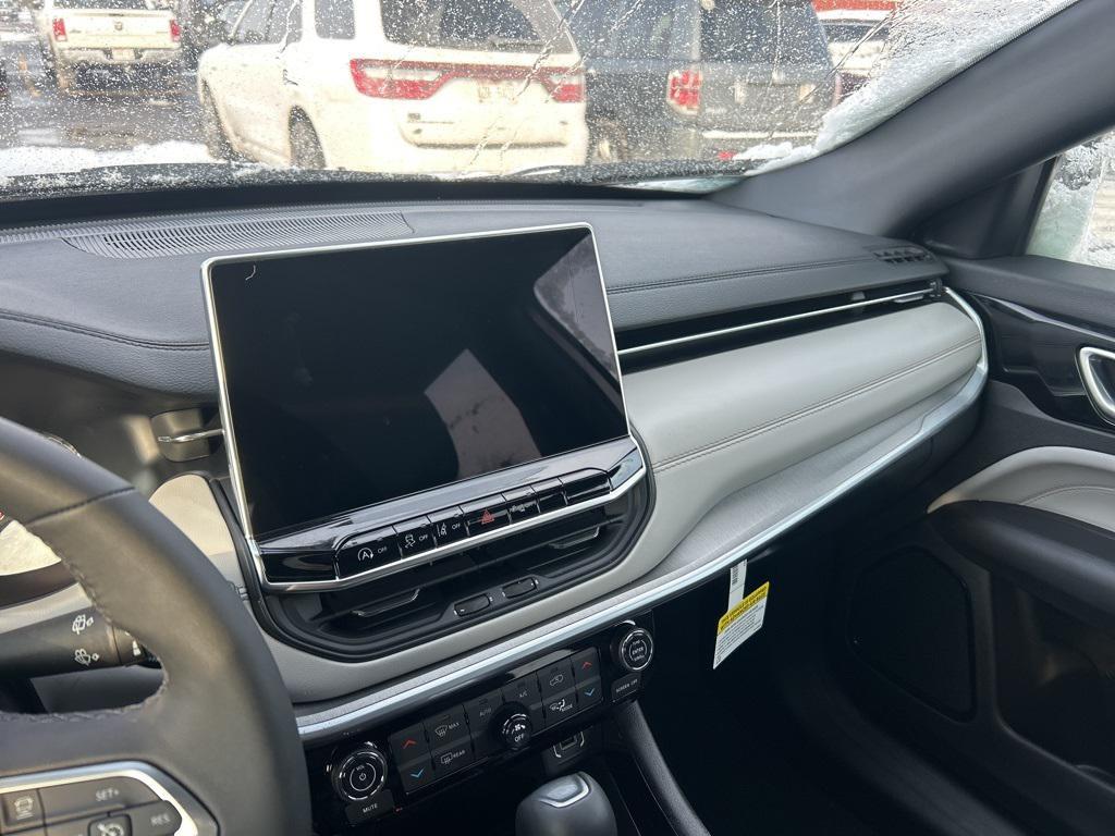 new 2026 Jeep Compass car, priced at $33,997