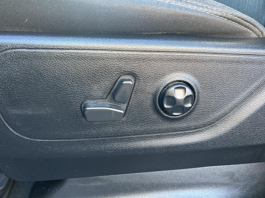 used 2021 Ram 1500 car, priced at $30,500