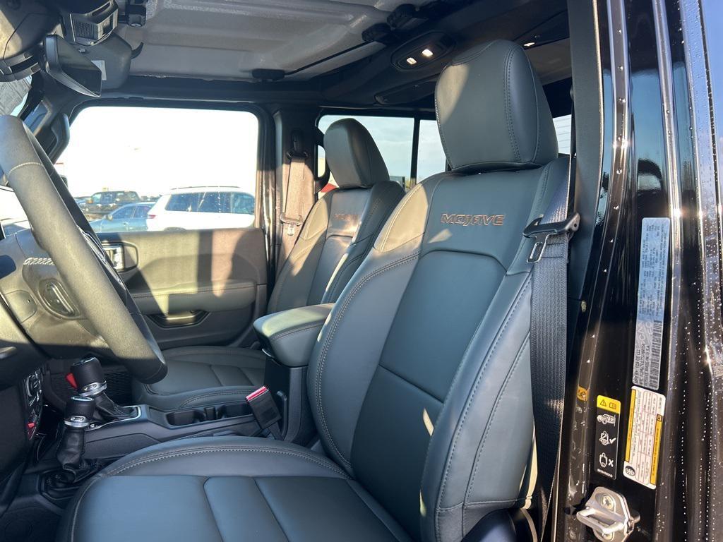 new 2026 Jeep Gladiator car, priced at $58,897