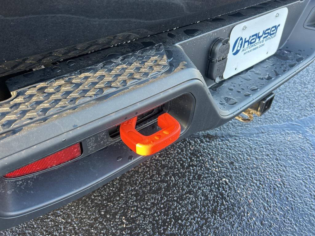 new 2026 Jeep Gladiator car, priced at $58,897