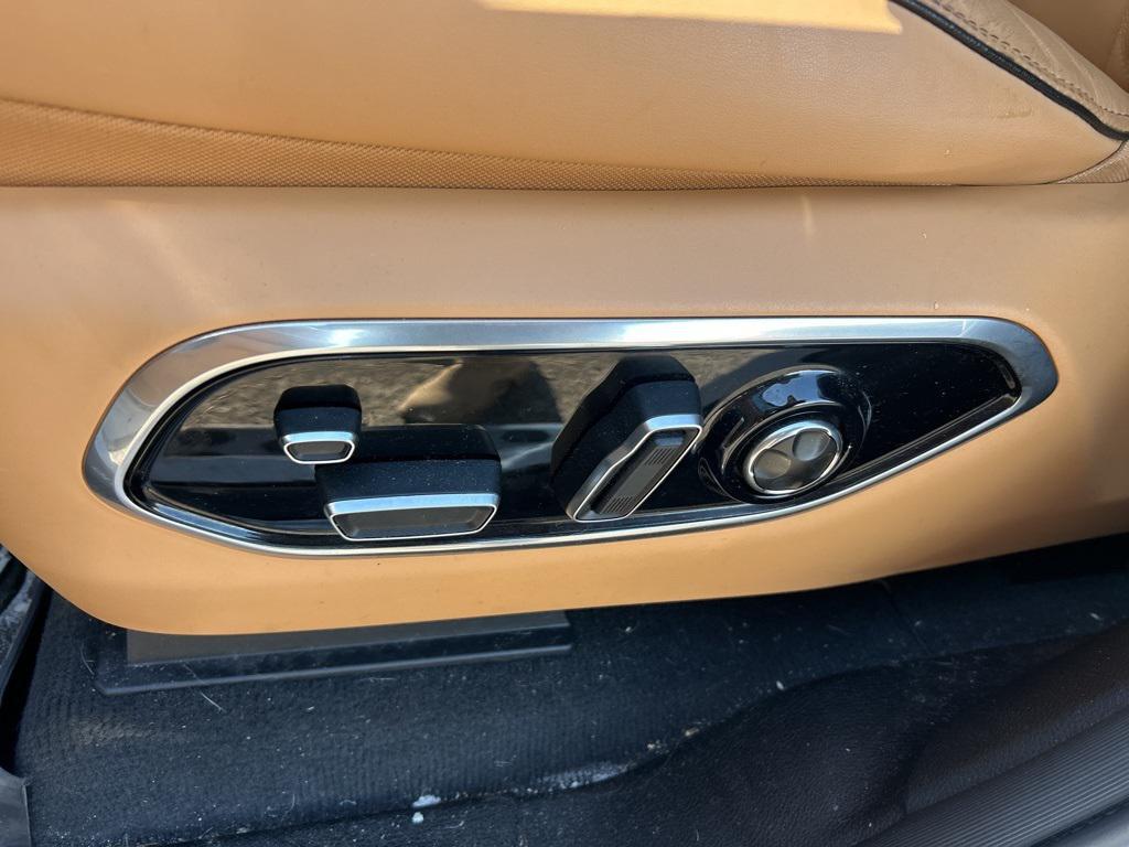 used 2022 Jeep Grand Cherokee car, priced at $37,995