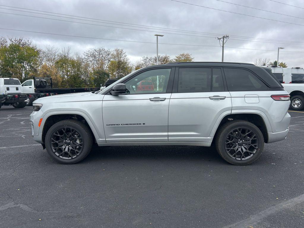 new 2025 Jeep Grand Cherokee car, priced at $64,247
