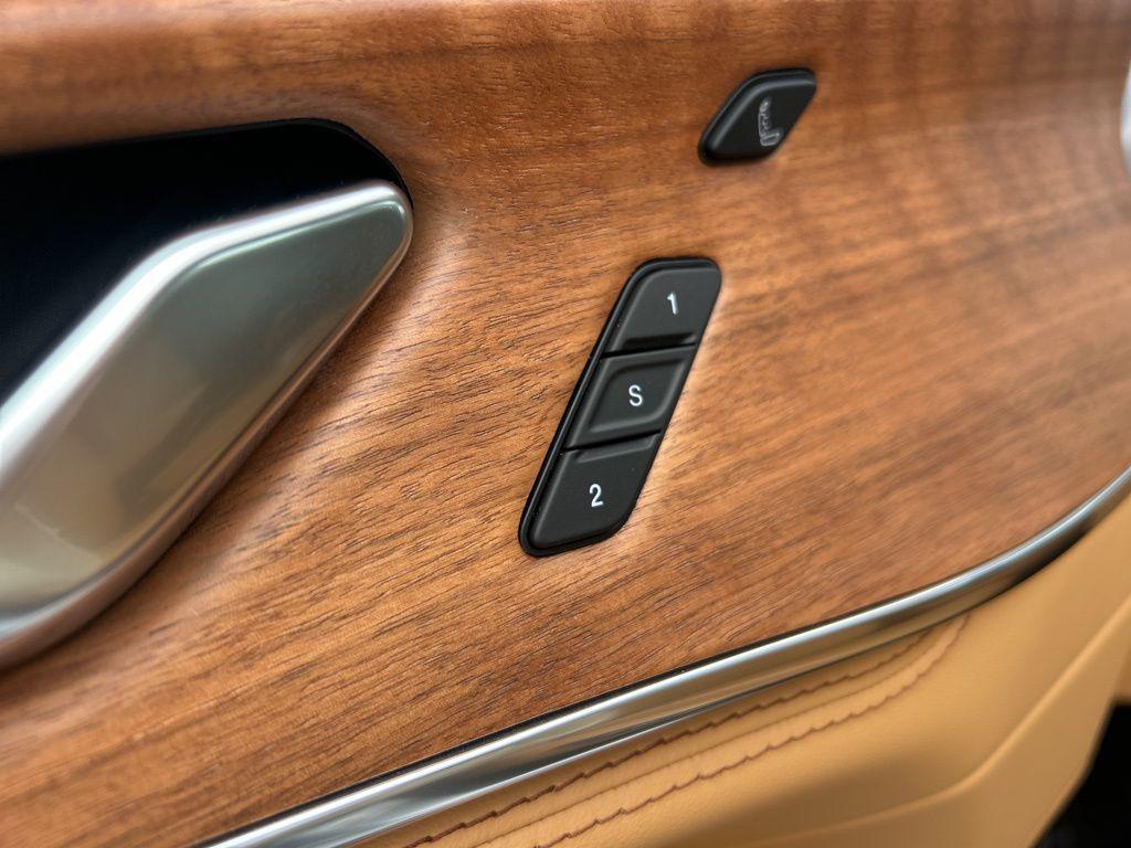 new 2025 Jeep Grand Cherokee car, priced at $64,247