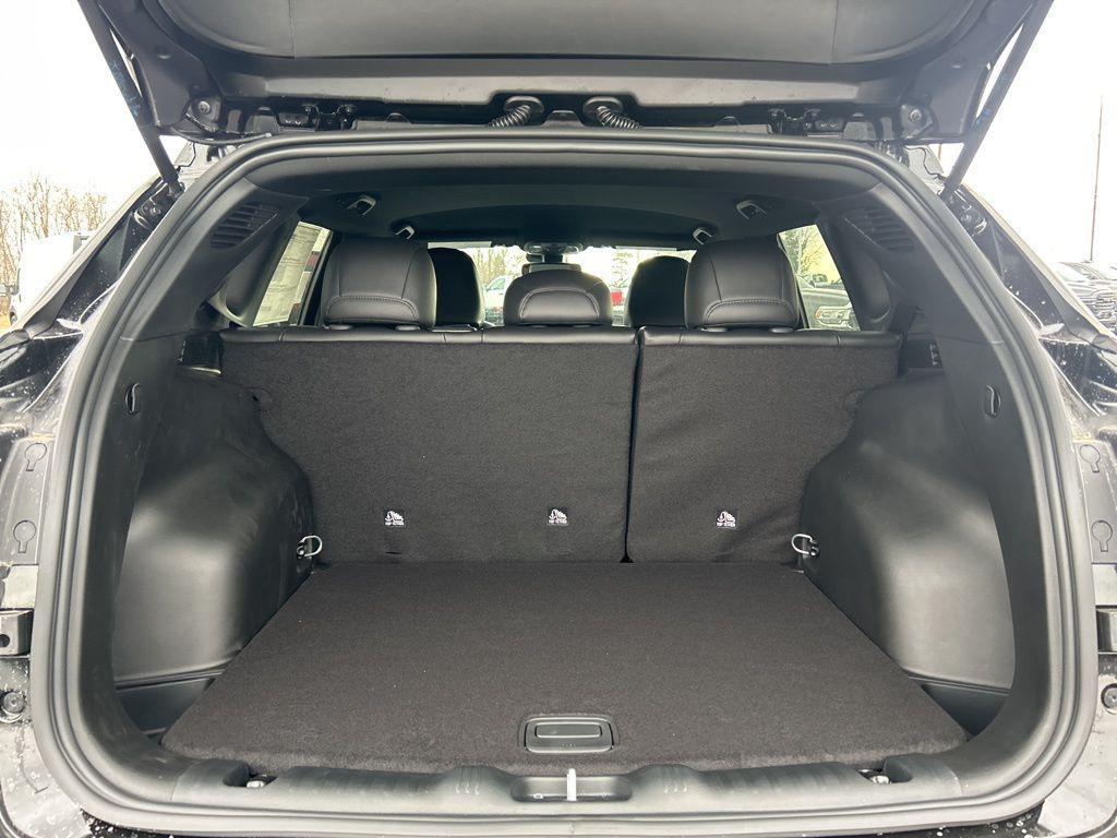 new 2026 Jeep Compass car, priced at $31,497