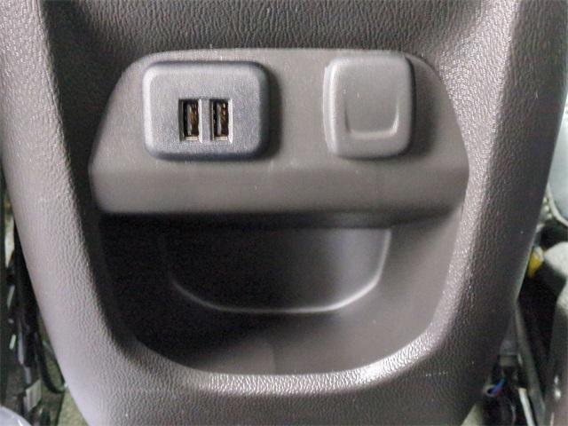 used 2015 Chevrolet Colorado car, priced at $22,399