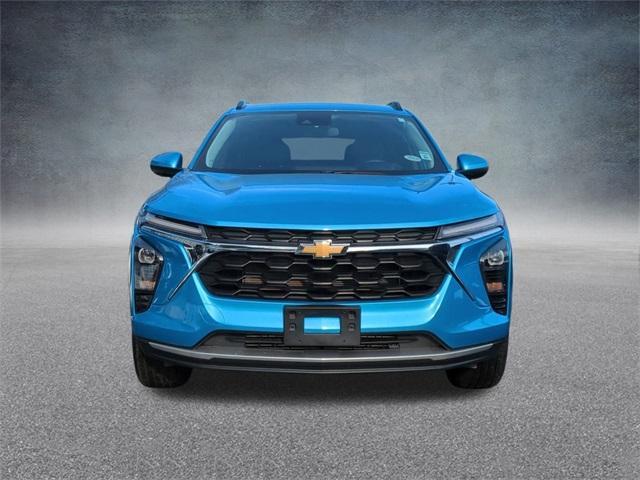 used 2025 Chevrolet Trax car, priced at $22,588