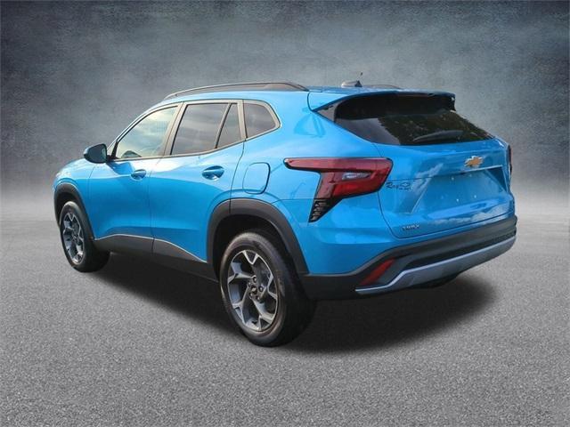 used 2025 Chevrolet Trax car, priced at $22,588