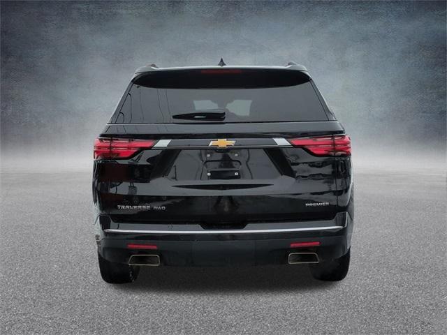 used 2022 Chevrolet Traverse car, priced at $31,799
