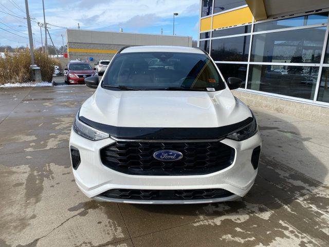 used 2024 Ford Escape car, priced at $22,039