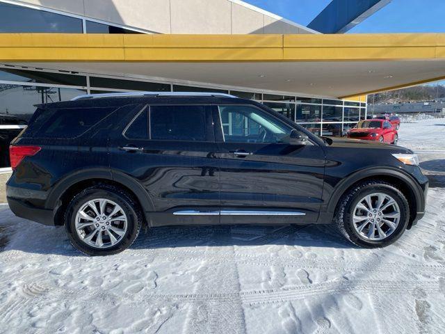 used 2024 Ford Explorer car, priced at $33,099