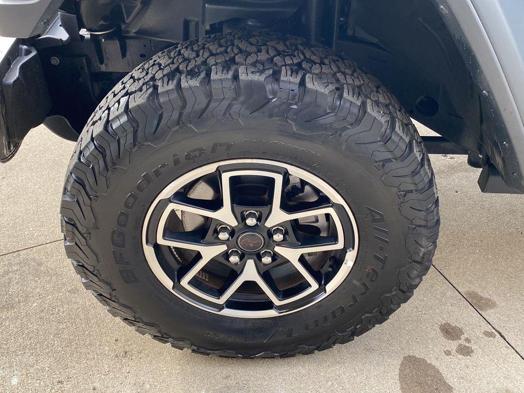 used 2025 Jeep Wrangler car, priced at $41,400