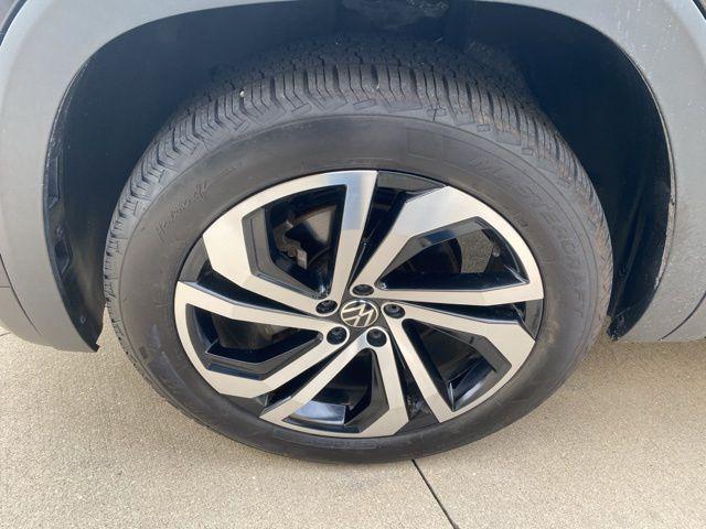 used 2021 Volkswagen Atlas car, priced at $22,246