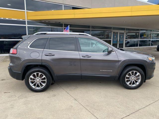 used 2019 Jeep Cherokee car, priced at $15,999