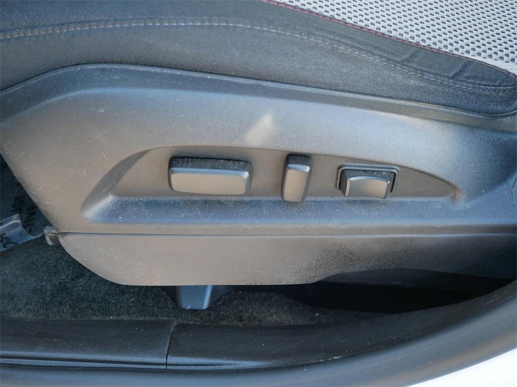 used 2015 Chevrolet Equinox car, priced at $8,400