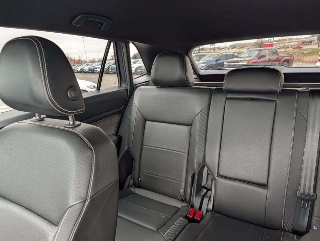 used 2023 Volkswagen Atlas Cross Sport car, priced at $25,700