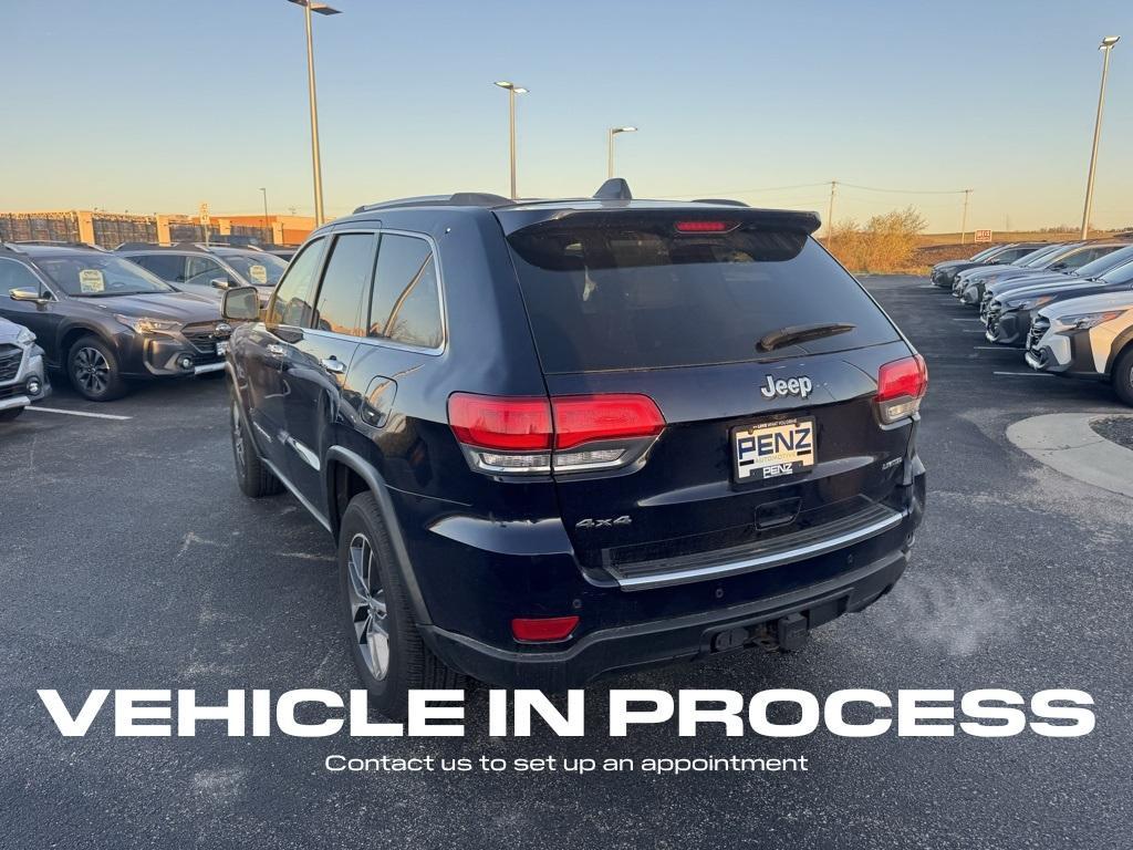used 2018 Jeep Grand Cherokee car, priced at $14,400