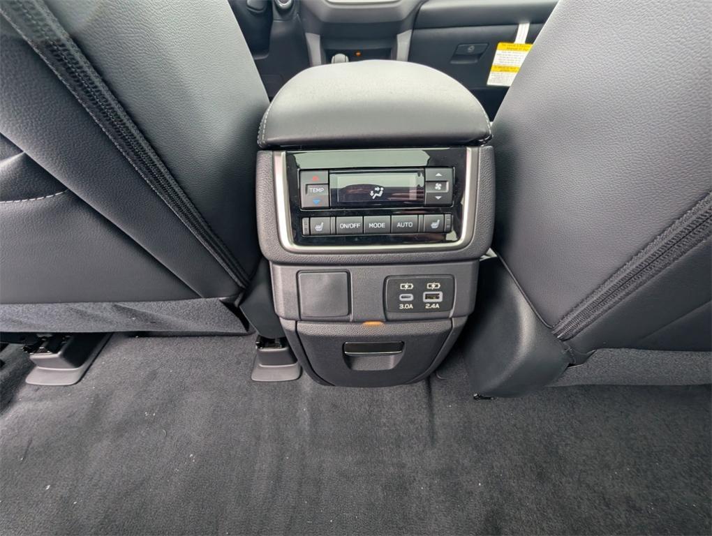 new 2026 Subaru Ascent car, priced at $48,255