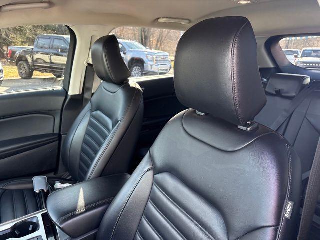 used 2022 Ford Edge car, priced at $19,977