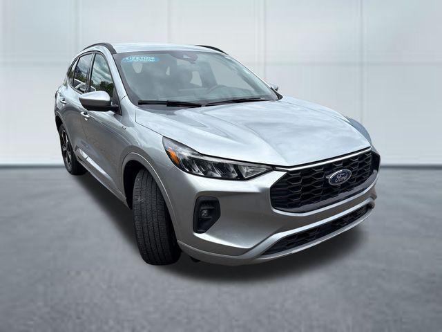 used 2023 Ford Escape car, priced at $24,999