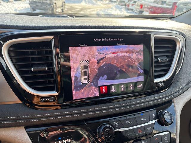 used 2022 Chrysler Pacifica Hybrid car, priced at $21,977