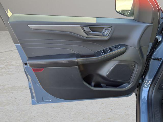 new 2026 Ford Escape car, priced at $31,087