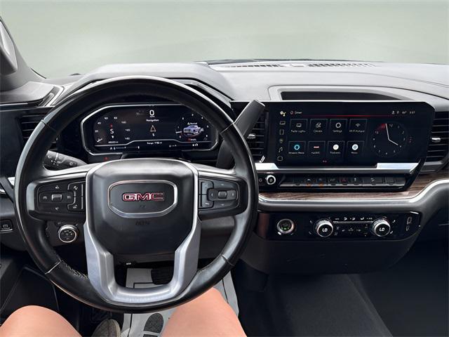 used 2024 GMC Sierra 1500 car, priced at $44,977