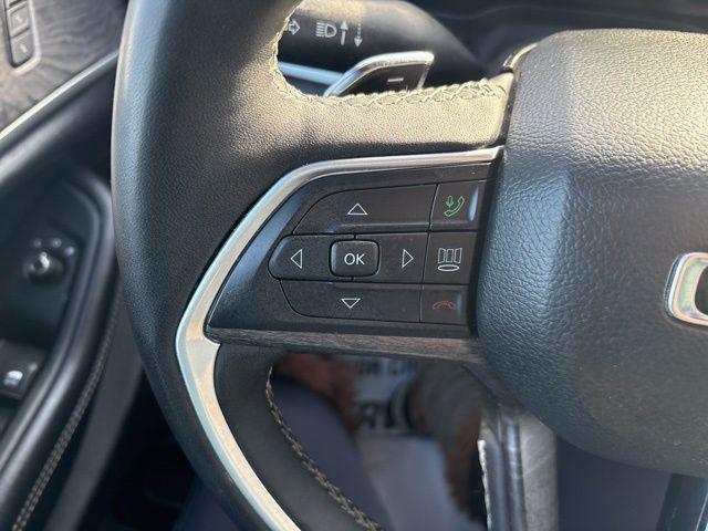 used 2024 Jeep Grand Cherokee L car, priced at $31,747