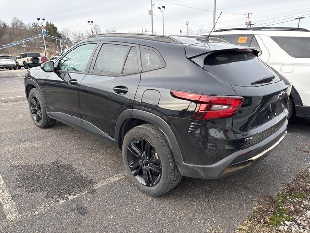 used 2024 Chevrolet Trax car, priced at $22,977