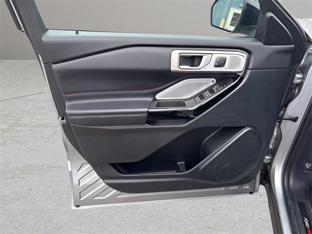used 2023 Ford Explorer car, priced at $41,657