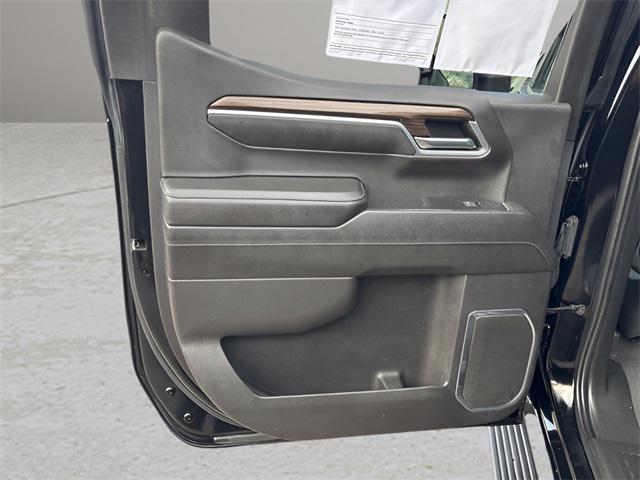 used 2022 Chevrolet Silverado 1500 car, priced at $39,389