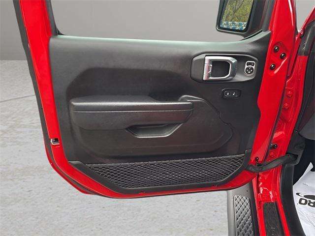 used 2024 Jeep Gladiator car, priced at $41,353