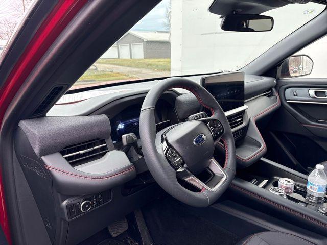 used 2025 Ford Explorer car, priced at $41,977