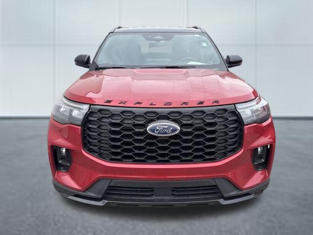 used 2025 Ford Explorer car, priced at $41,977