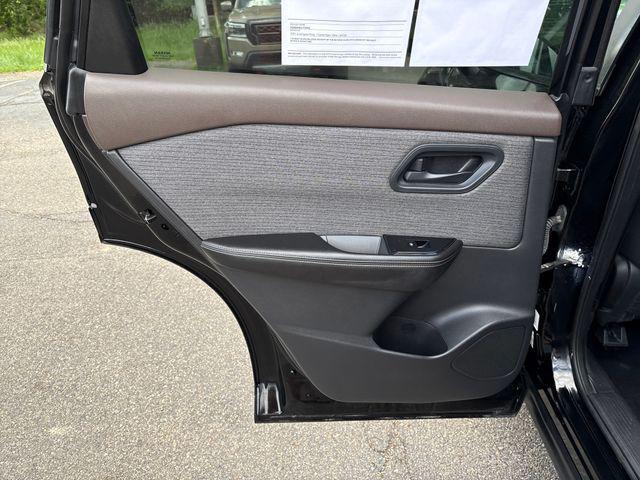 used 2022 Nissan Rogue car, priced at $18,336