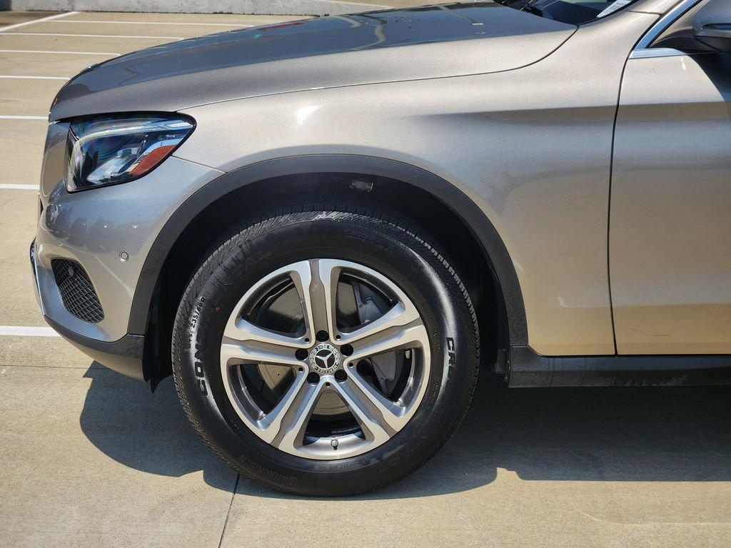 used 2019 Mercedes-Benz GLC 300 car, priced at $20,113