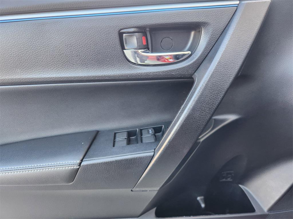 used 2016 Toyota Corolla car