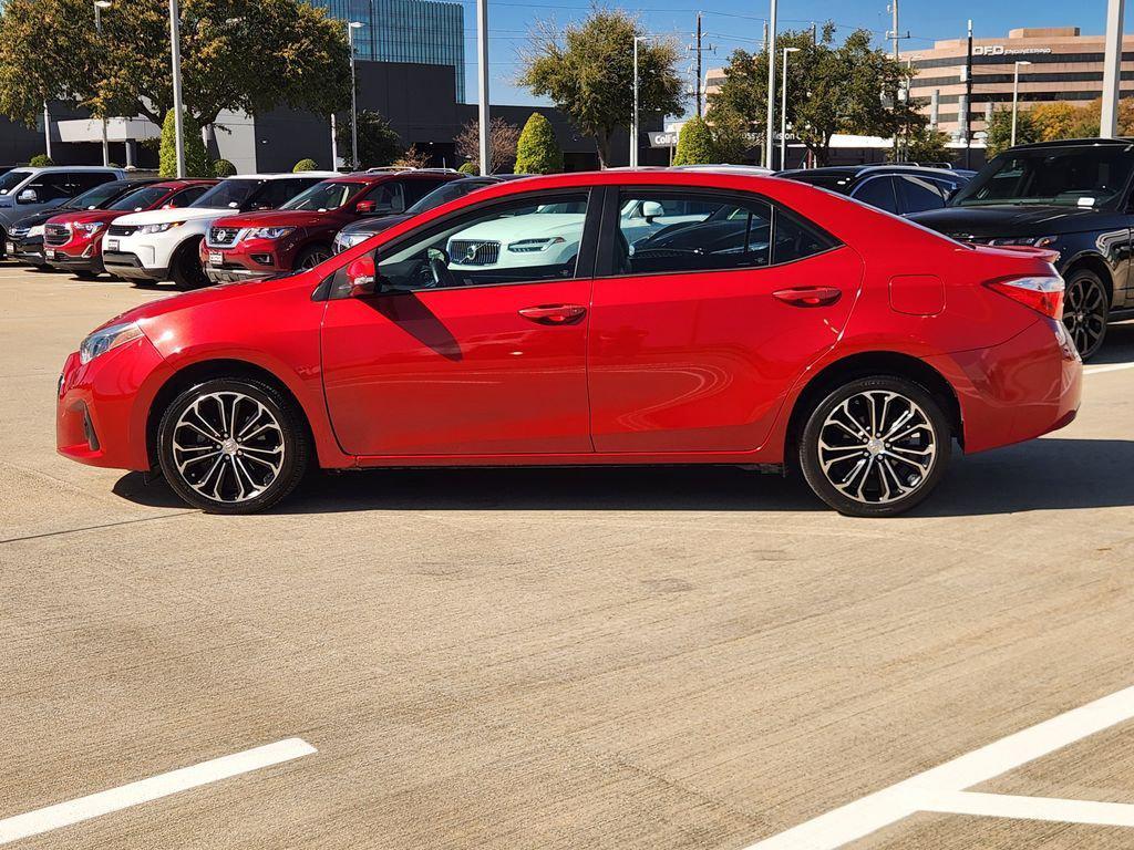 used 2016 Toyota Corolla car