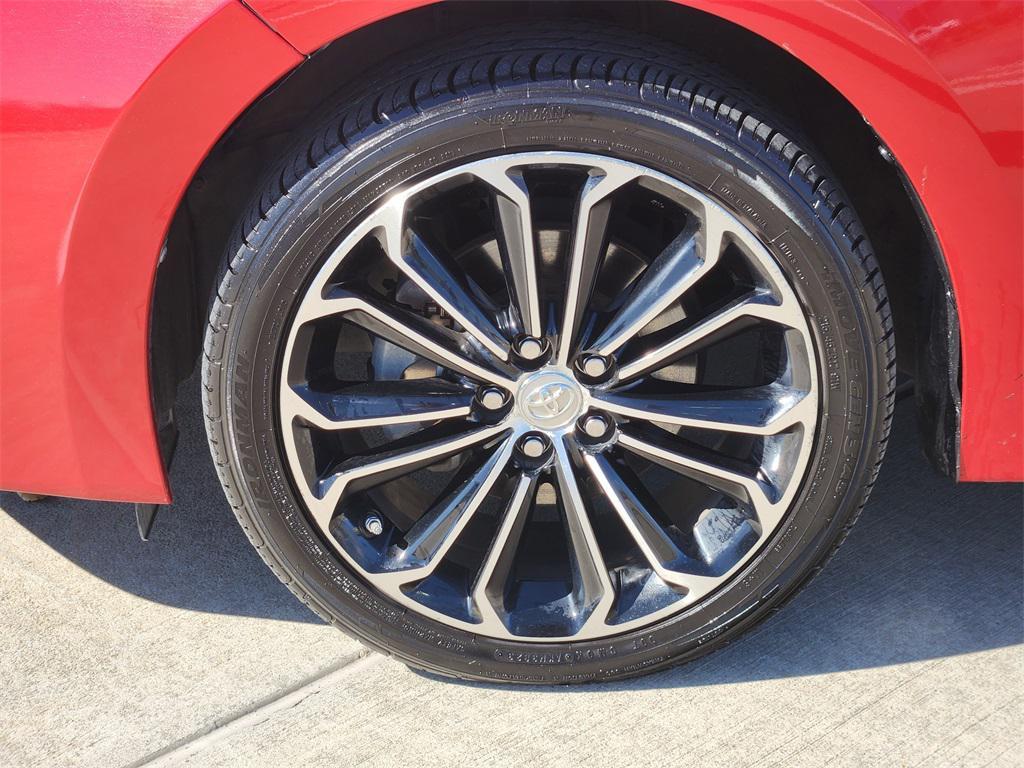 used 2016 Toyota Corolla car