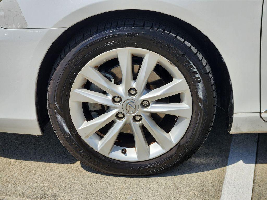 used 2011 Lexus ES 350 car, priced at $10,888