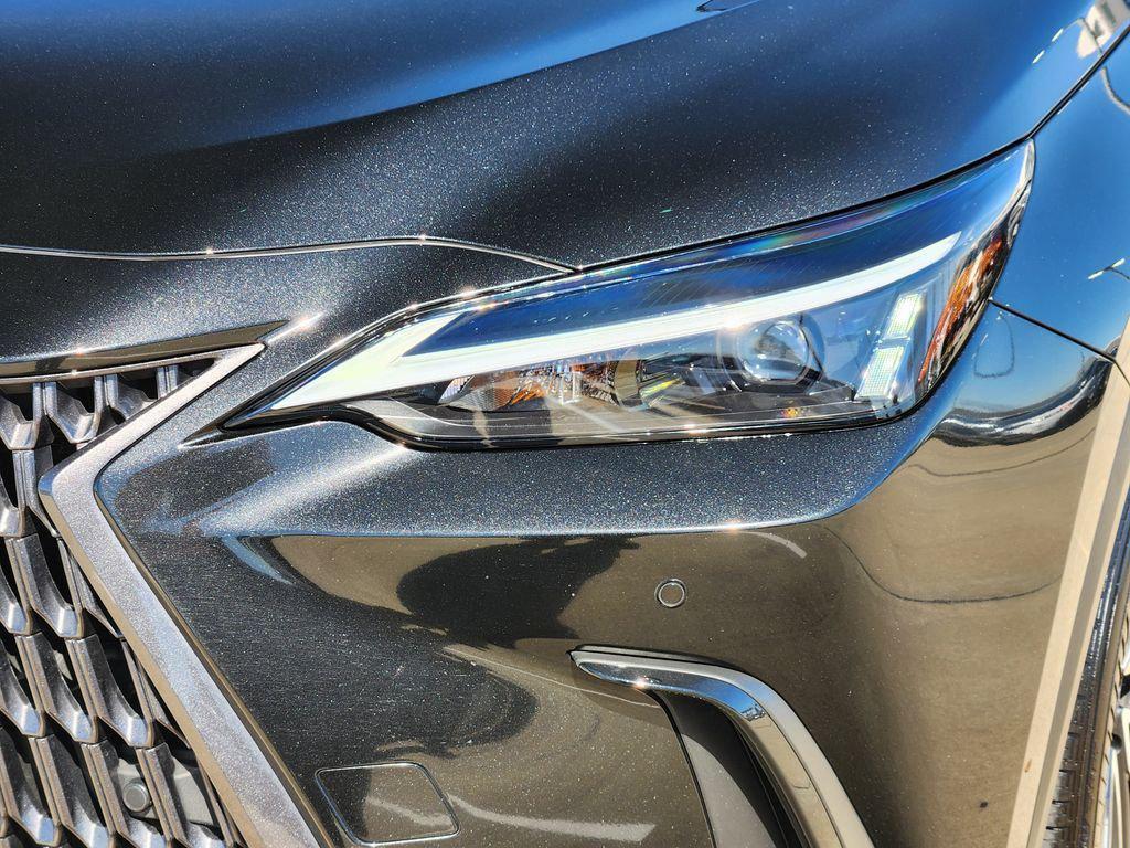 used 2025 Lexus NX 250 car, priced at $40,777