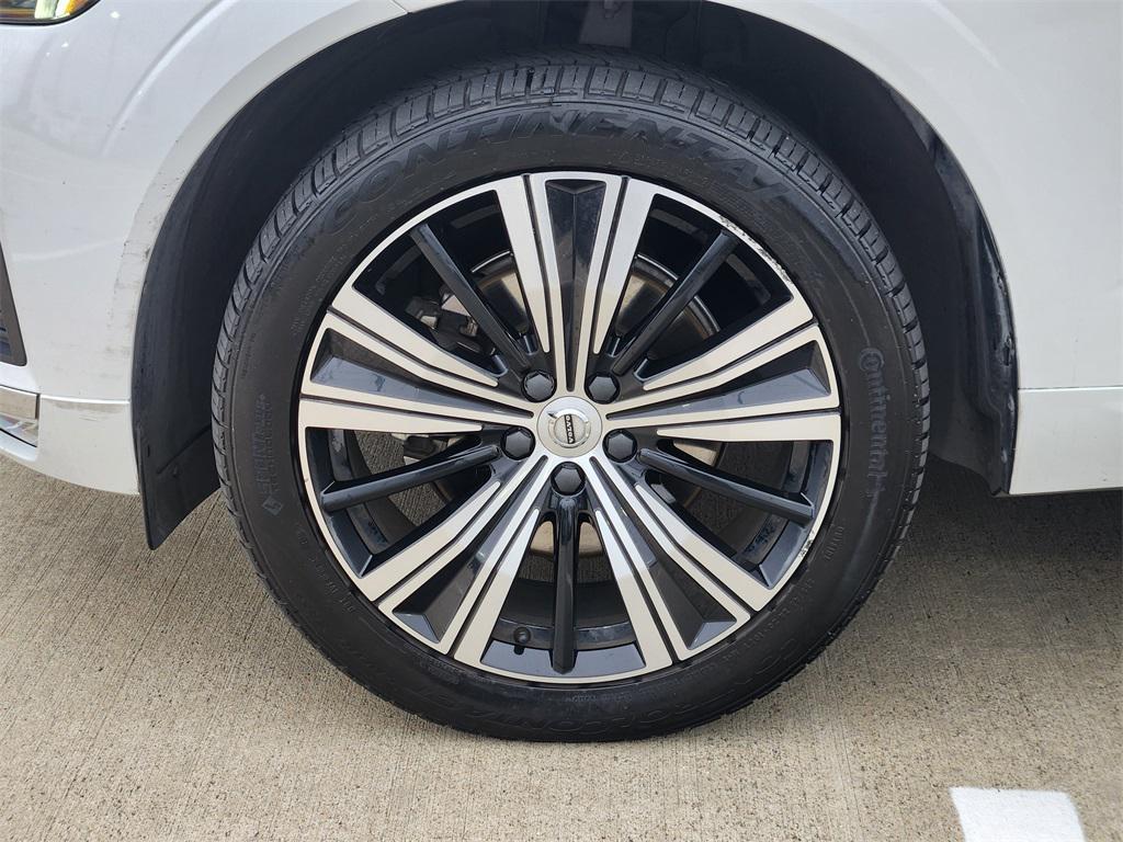 used 2022 Volvo XC60 car, priced at $25,777
