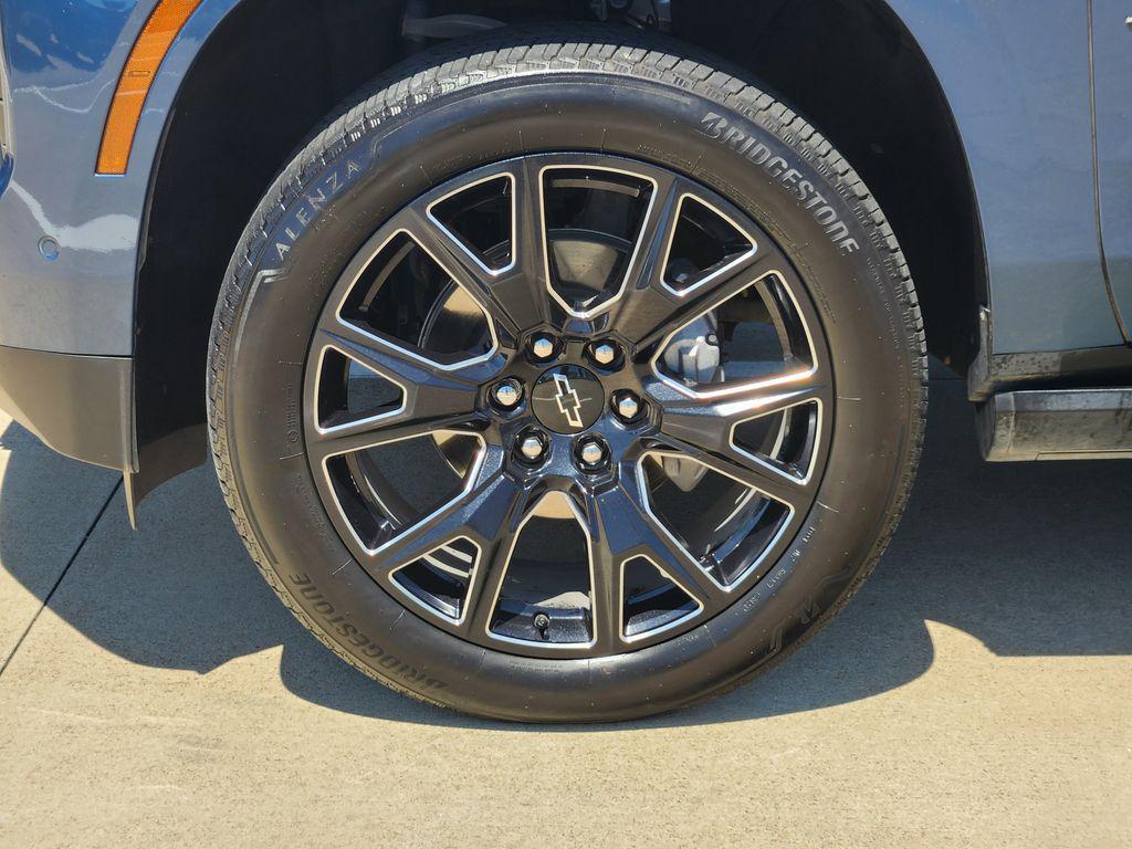 used 2025 Chevrolet Tahoe car, priced at $74,888