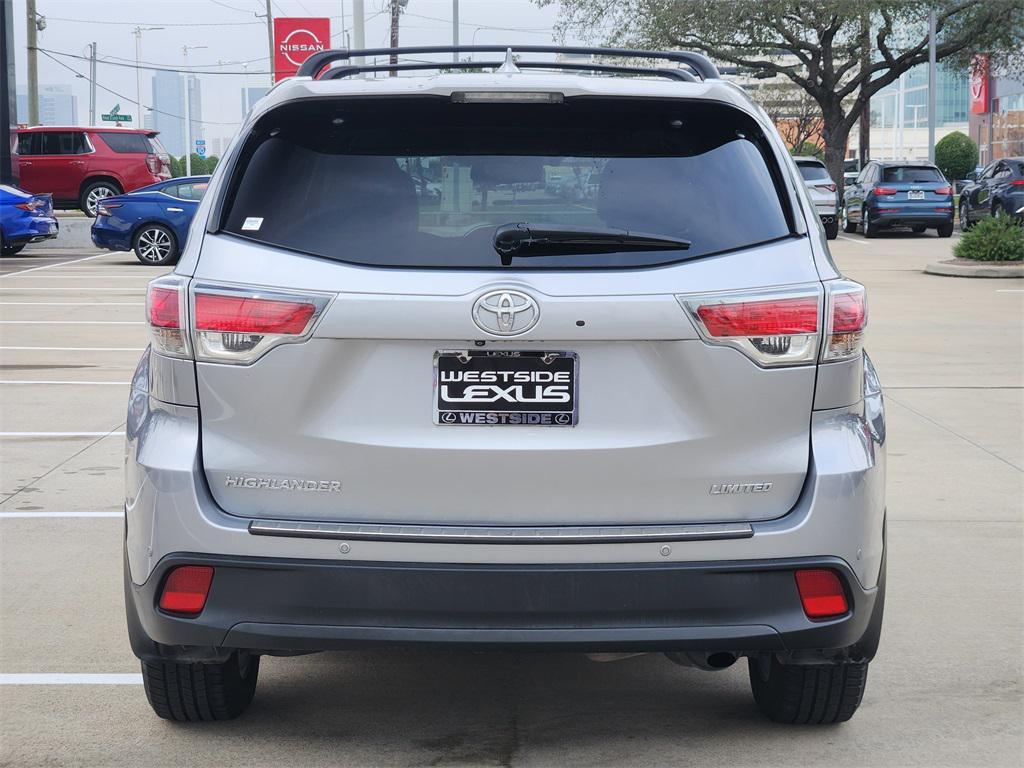 used 2016 Toyota Highlander car, priced at $18,777